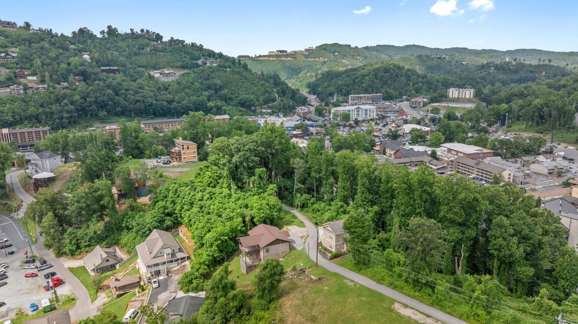 Private, Bliss With Hot Tub And Views Hébergement de vacances *